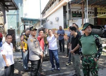 Bersama Forkopimda, Walikota Bersihkan Sampah di Seputaran Kotamobagu