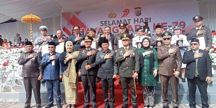 Walikota Kotamobagu Hadiri Upacara Peringatan Hari Bhayangkara Ke – 79