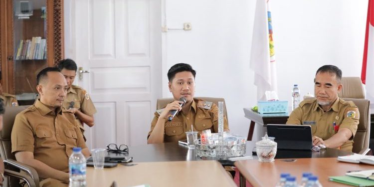 Wawali Pimpin Rakor dan Evaluasi Penanggulanagn Kemiskinan Daerah Kotamobagu