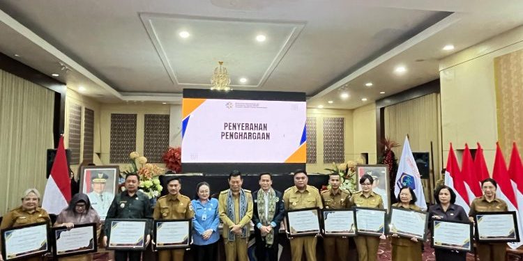 Pemerintah Kota Kotamobagu Terima 3 Penghargaan Bidang Kependudukan dan Keluarga Berencana