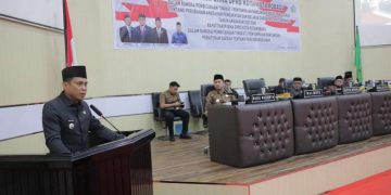 Wali Kota dan Wakil Wali Kota Kotamobagu Hadiri Rapat Paripurna DPRD Bahas Perubahan APBD dan Ranperda Perlindungan Anak