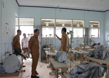 Wali Kota Kotamobagu Tinjau Fasilitas Pelatihan Kerja dan Drainase Jalan Kartini