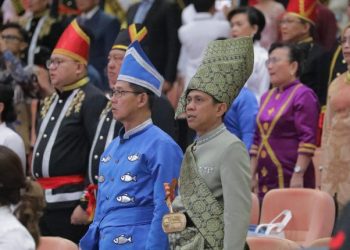 Wali Kota dan Wakil Wali Kota Kotamobagu Hadiri Upacara HUT ke-61 Provinsi Sulut