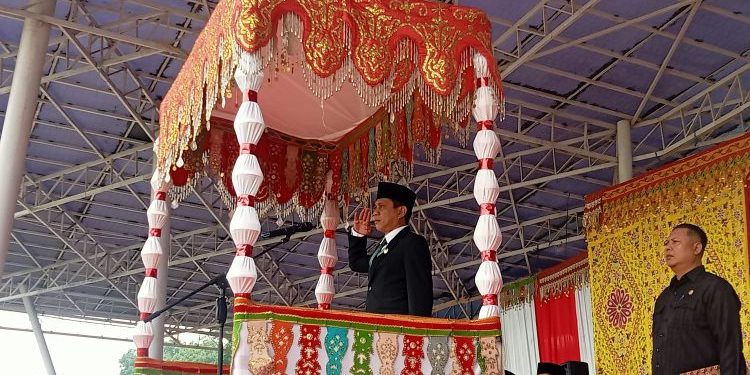 Wali Kota Weny Gaib Pimpin Upacara Peringatan Hari Pahlawan 2025