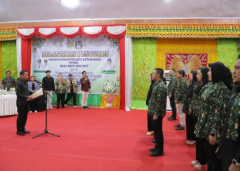 Wali Kota Lantik Pengurus IPPKK Masa Bakti 2025-2027