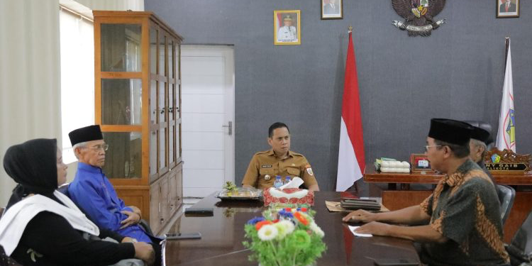 Walikota Kotamobagu Terima Audiensi Yayasan Ibnu Sabil, Bahas Kolaborasi di Bidang Pendidikan dan Sosial