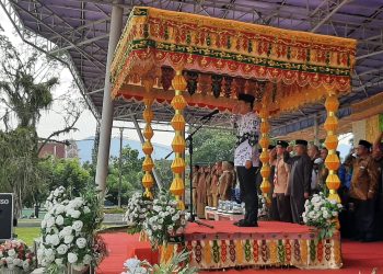 Wawali Pimpin Upacara Hari Guru Nasional dan HUT Korpri ke-54 di Kotamobagu