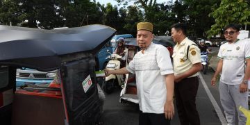 Ramadhan Penuh Berkah, PN Kotamobagu Gelar Public Campaign dan Berbagi Takjil Gratis