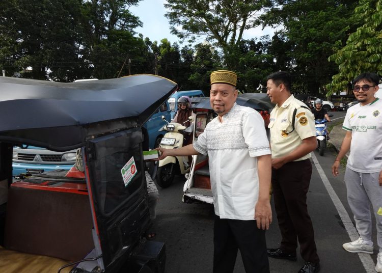 Ramadhan Penuh Berkah, PN Kotamobagu Gelar Public Campaign dan Berbagi Takjil Gratis